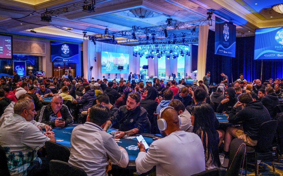 inaugural-world-series-of-poker-paradise-is-underway-at-atlantis-paradise-island