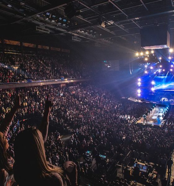 mohegan-sun-arena-named-“casino-venue-of-the-year”-at-the-35th-annual-pollstar-awards