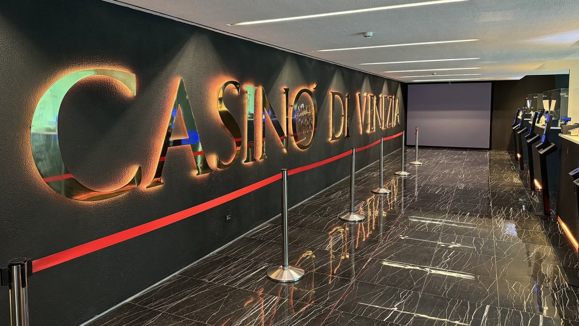 novovision-casino-management-solution-enhances-business-at-the-casino-di-venezia