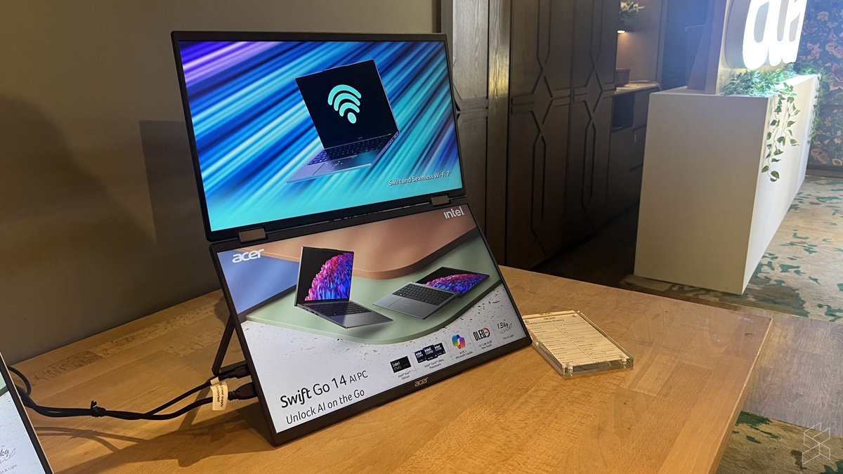 acer-unveils-innovative-pd3-series,-dual-screen-foldable-monitors