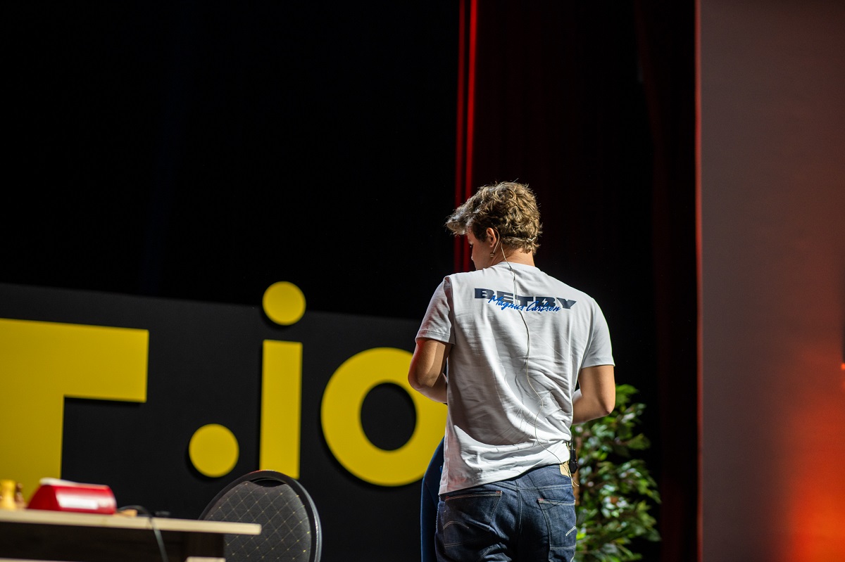 betby-takes-center-stage-at-next-summit-valletta-with-a-standout-appearance-by-magnus-carlsen